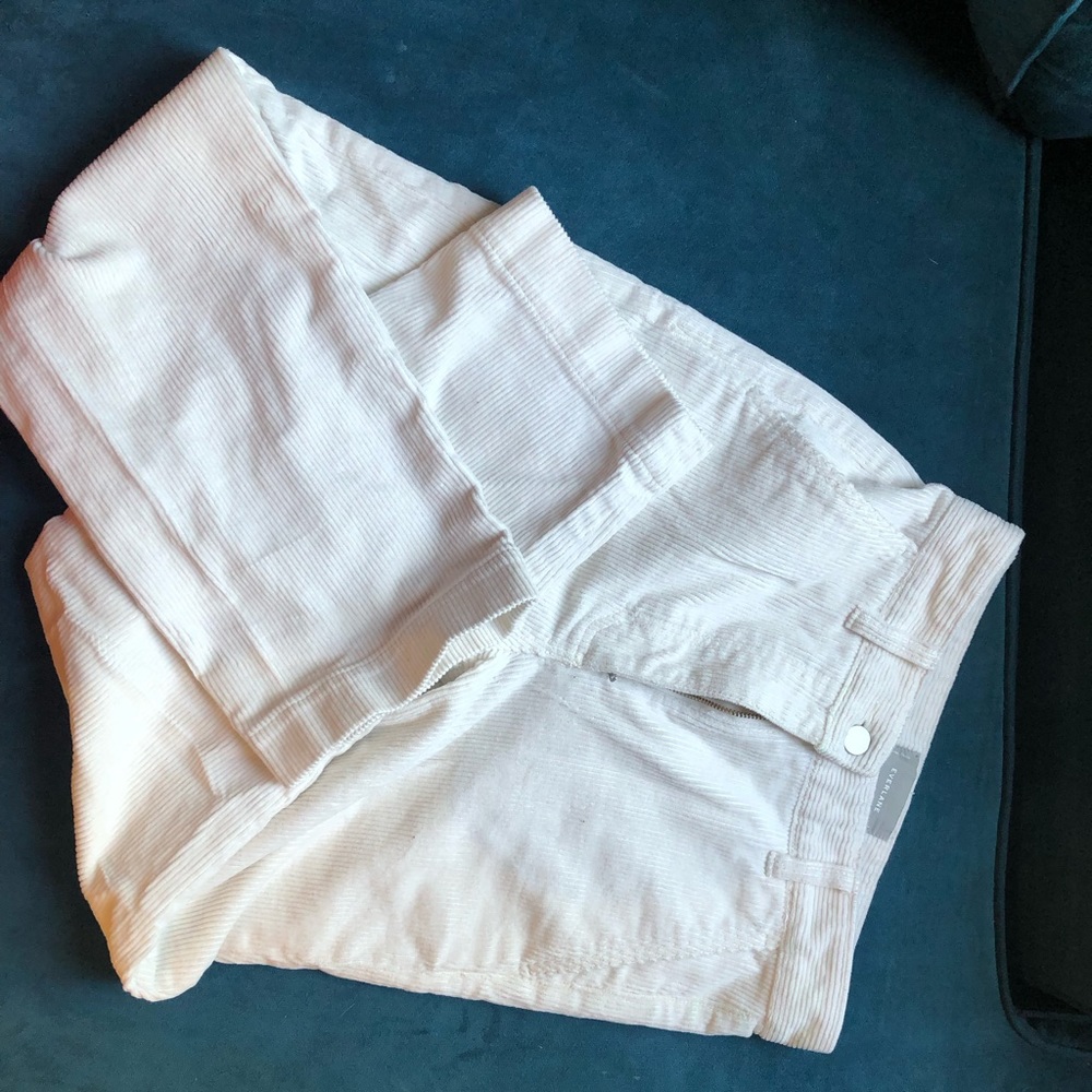 Everlane corduroy straight leg crop in white
